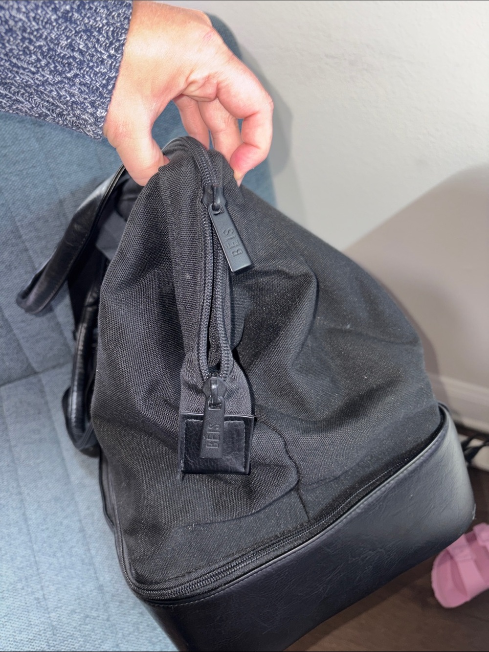 BÉIS Black Garment Duffle Bag Convertible Weekender Travel Bag - Picture 9 of 10